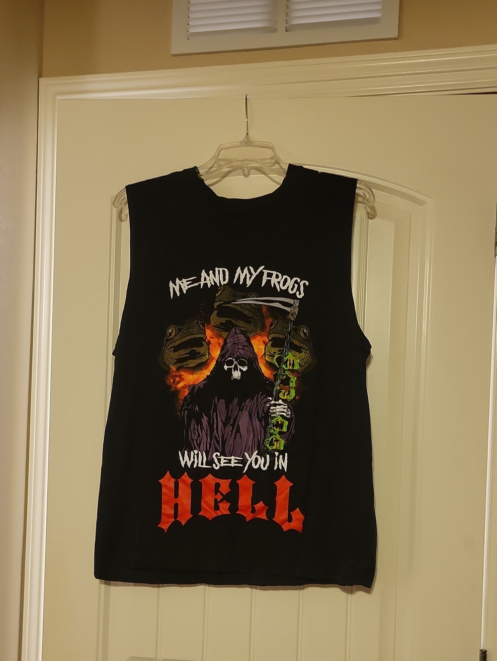 Men's Black Graphic Sleeveless Tee - Me And My Frogs Will See You in Hell. SZ S